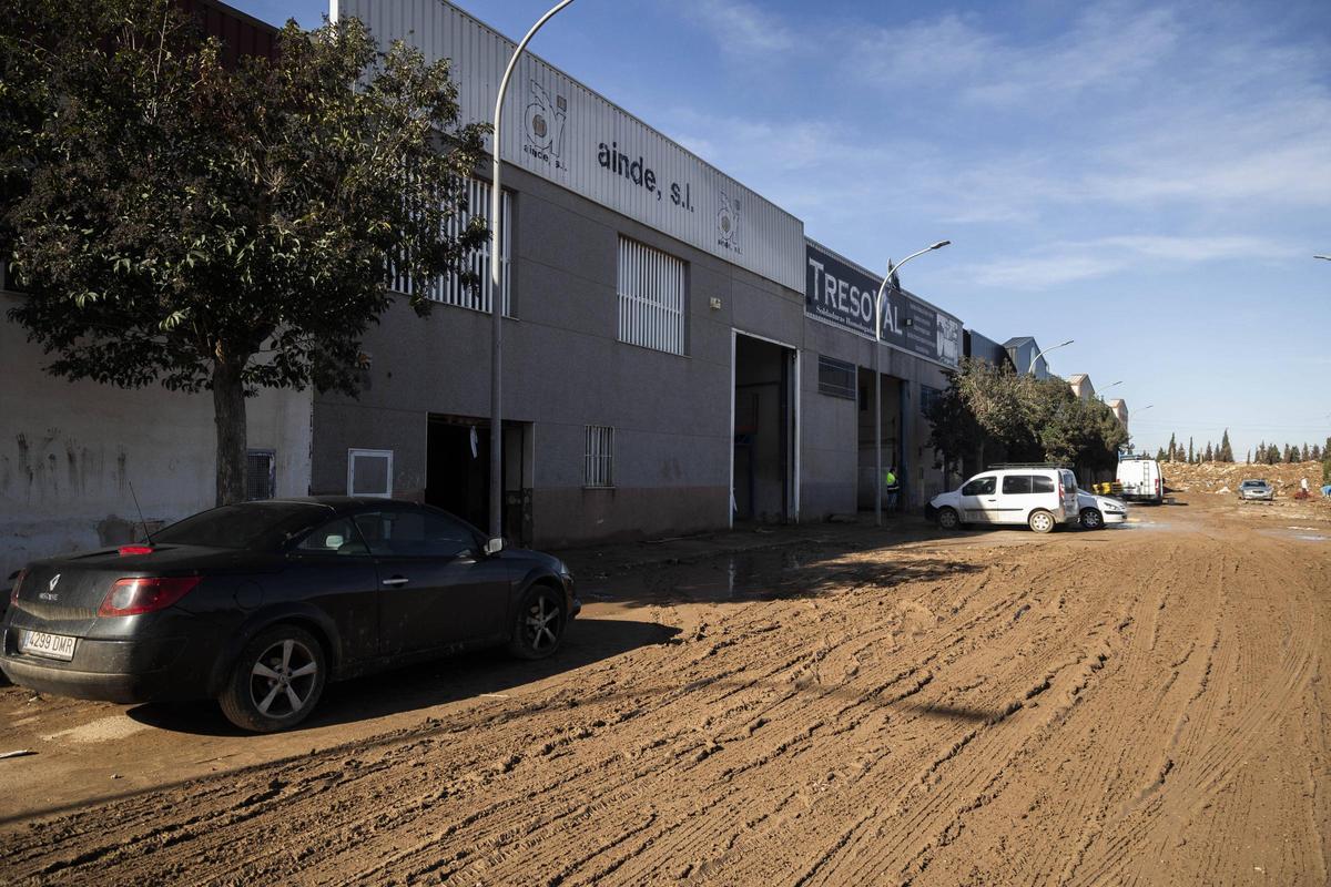 Empresa en un polígono afectado por la dana