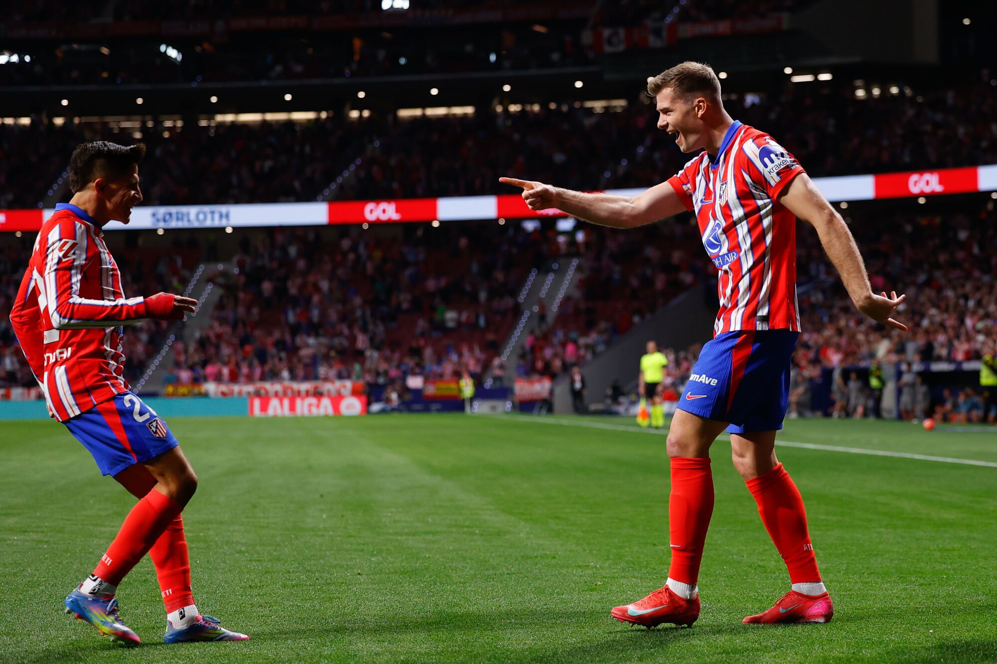 Alexander Sorloth of Atletico de Madrid celebrates a goal during the Spanish League, LaLiga EA Sports, football match played between Atletico de Madrid and Rayo Vallecano at Riyadh Air Metropolitano stadium on April 22, 2025, in Madrid, Spain. AFP7 24/04/2025 ONLY FOR USE IN SPAIN. Dennis Agyeman / AFP7 / Europa Press;2025;SPAIN;SPORT;ZSPORT;SOCCER;ZSOCCER;Atletico de Madrid v Rayo Vallecano - LaLiga EA Sports;