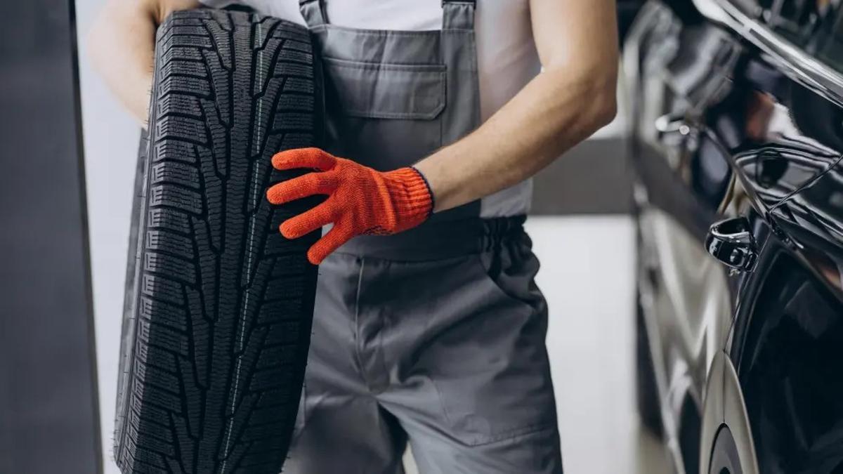 Un estudio ha desvelado los diez coches que más rápido cambian sus neumáticos