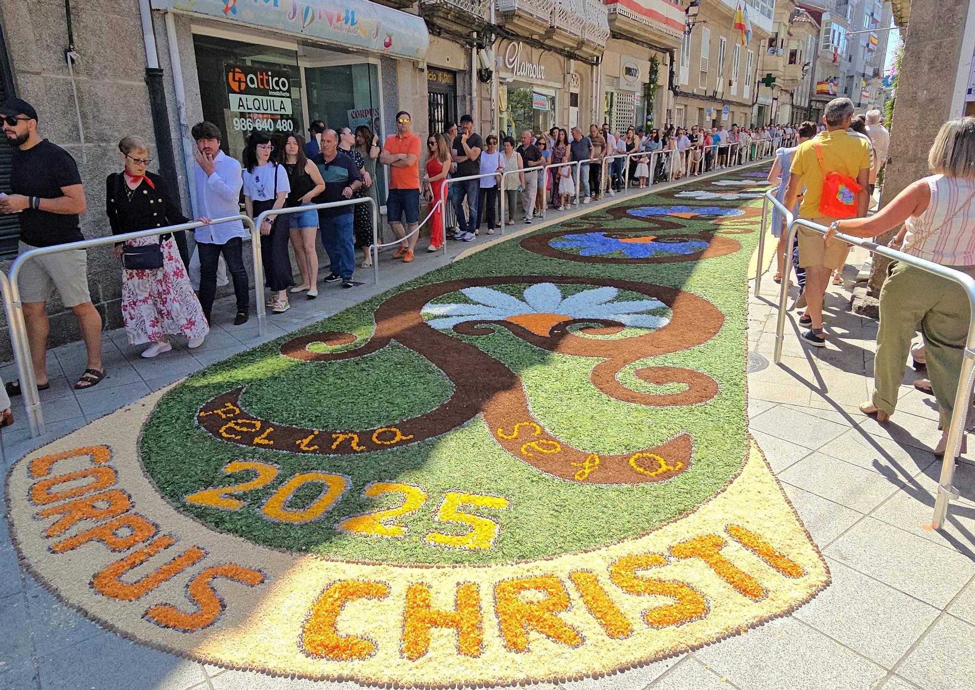 Exaltación floral en el Corpus de Ponteareas