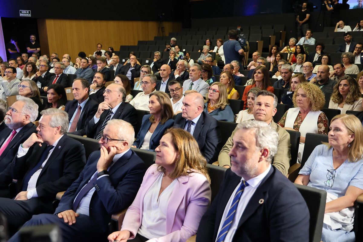 El décimo aniversario del Hospital Álvaro Cunqueiro, en imágenes