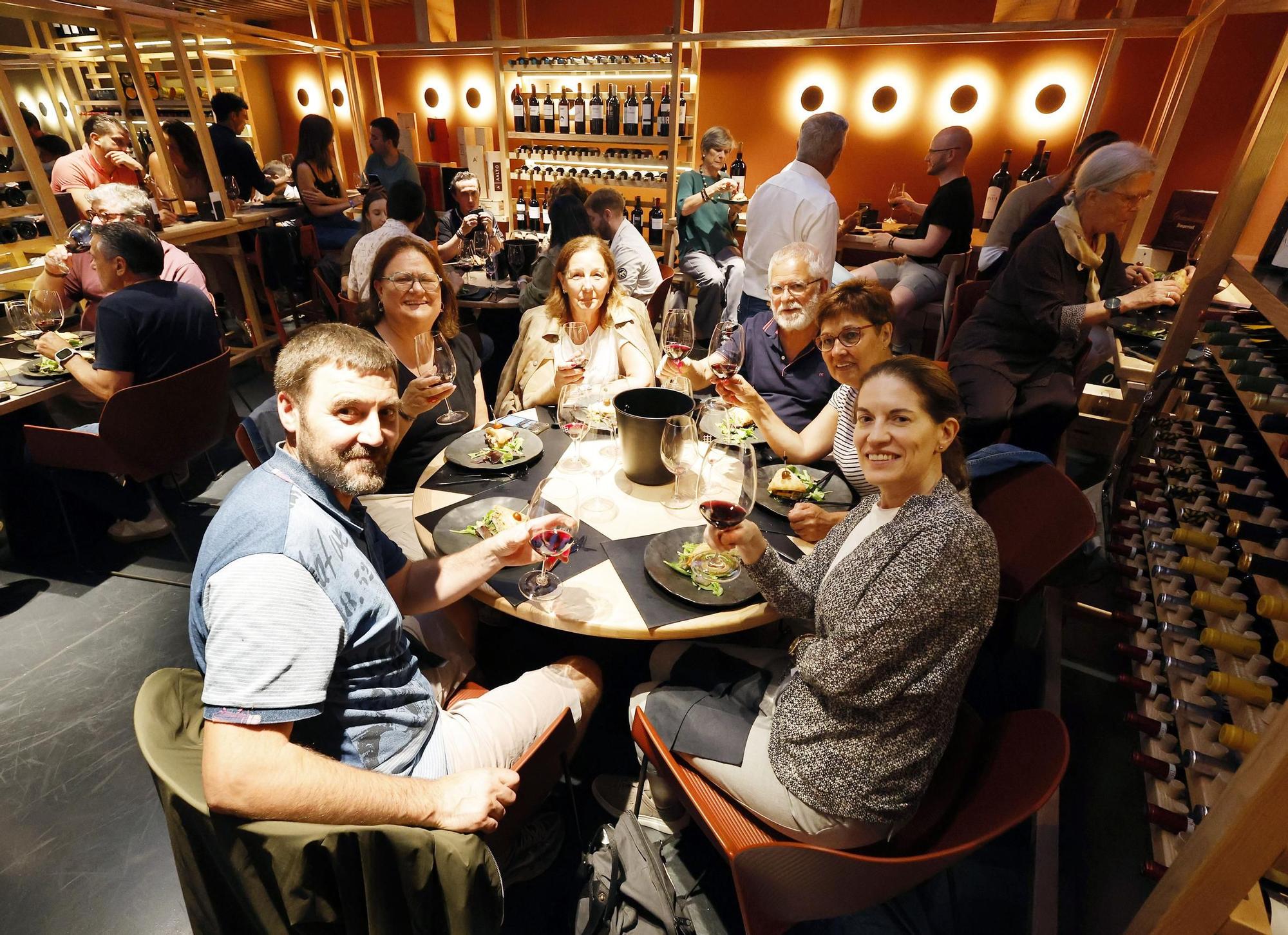 Cata de vinos y tapas para suscriptores de FARO