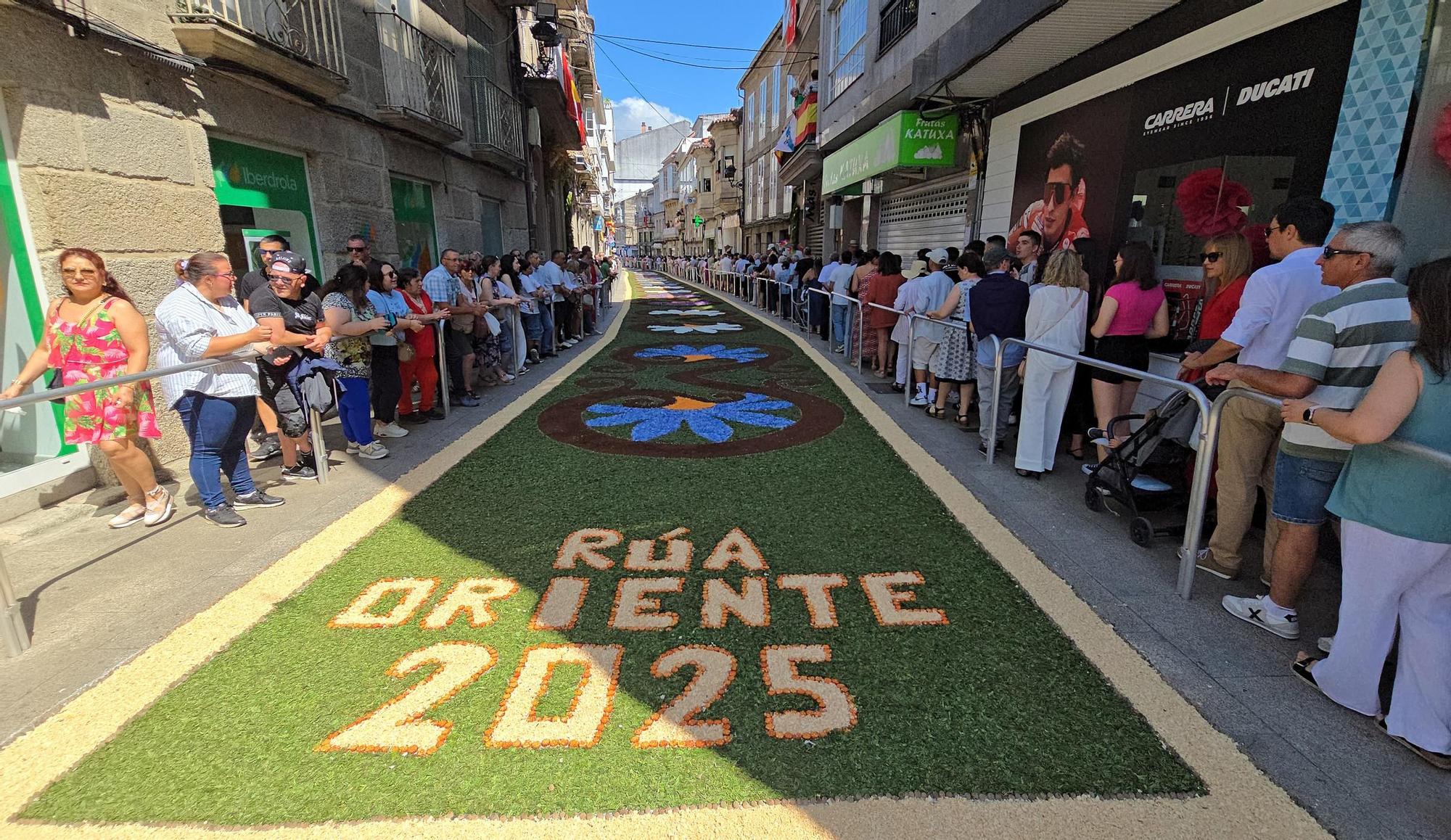 Exaltación floral en el Corpus de Ponteareas