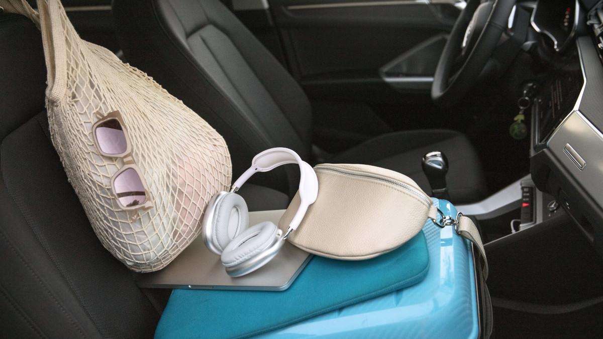 Si dejamos algunos objetos con el calor en el coche se pueden volver un peligro