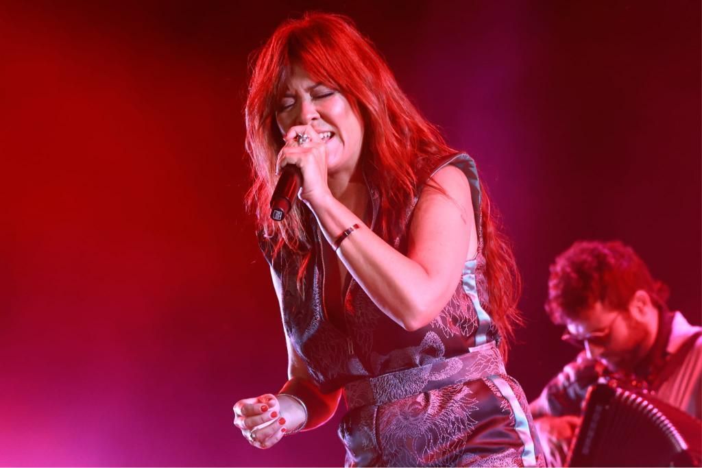 Vanesa Martín emociona a un parque de Castrelos a rebosar
