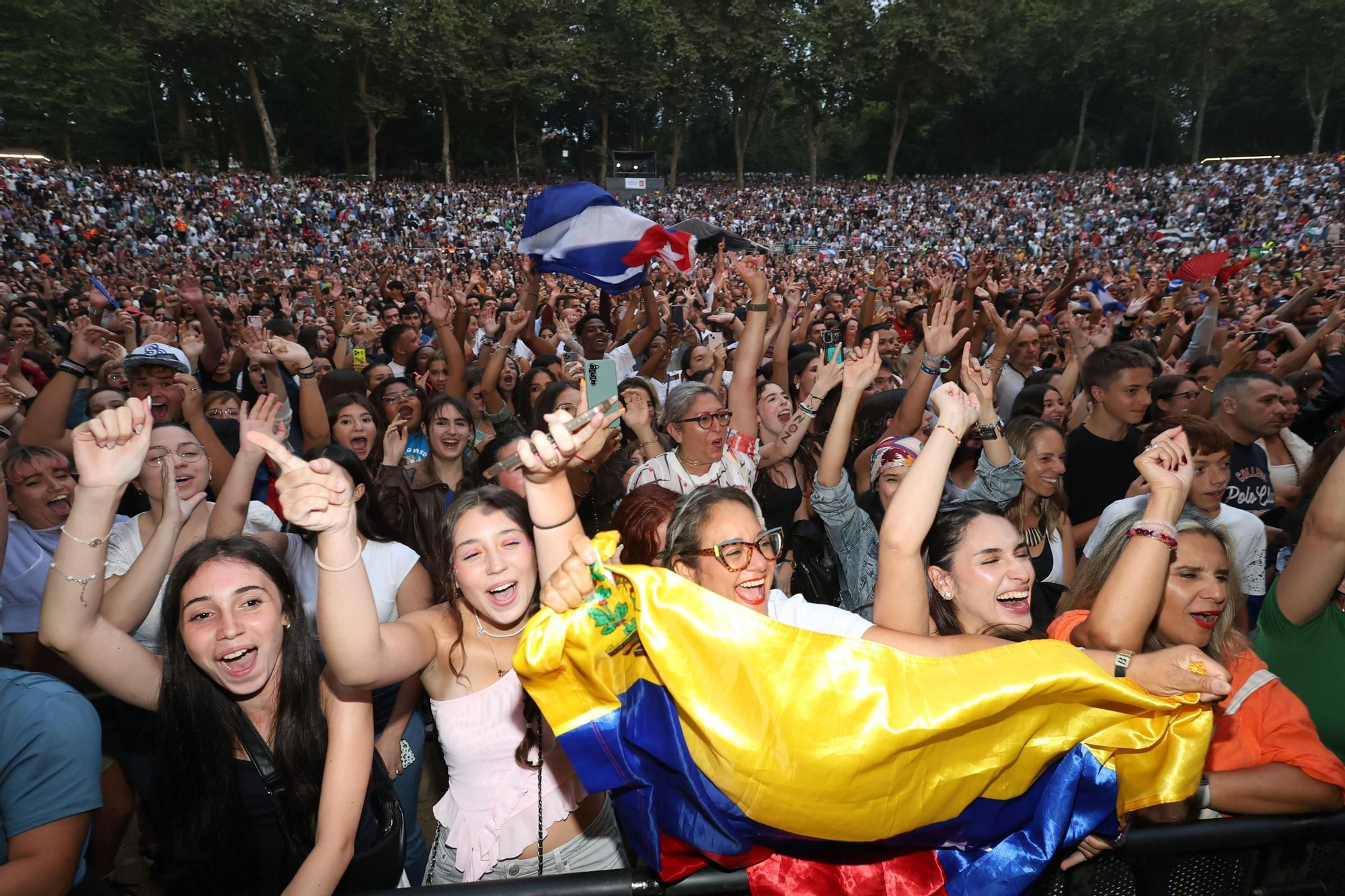 «La Gozadera» de Gente de Zona llegó a Castrelos y puso a Vigo a bailar