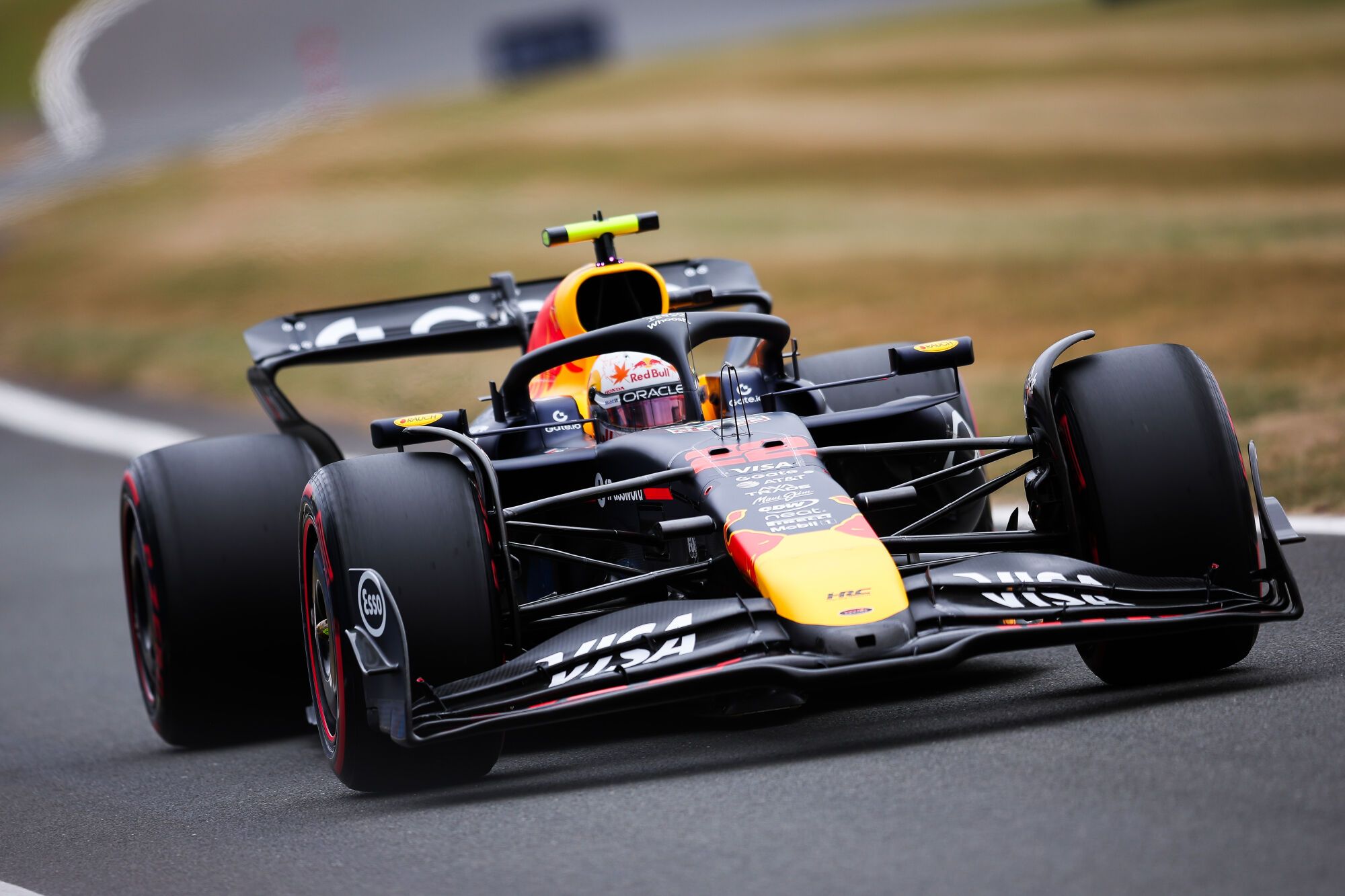 22 TSUNODA Yuki (jap), Red Bull Racing RB21, action during the Formula 1 Qatar Airways British Grand Prix 2025, 12th round of the 2025 FIA Formula One World Championship from July 4 to 6, 2025 on the Silverstone Circuit, in Silverstone, United Kingdom - Photo Eric Alonso / DPPI AFP7 05/07/2025 ONLY FOR USE IN SPAIN. Eric Alonso / DPPI / AFP7 / Europa Press;f1;formula 1;FORMULE 1;Motorsport;SILVERSTONE;Sport;UNITED KINGDOM;F1 - BRITISH GRAND PRIX 2025;