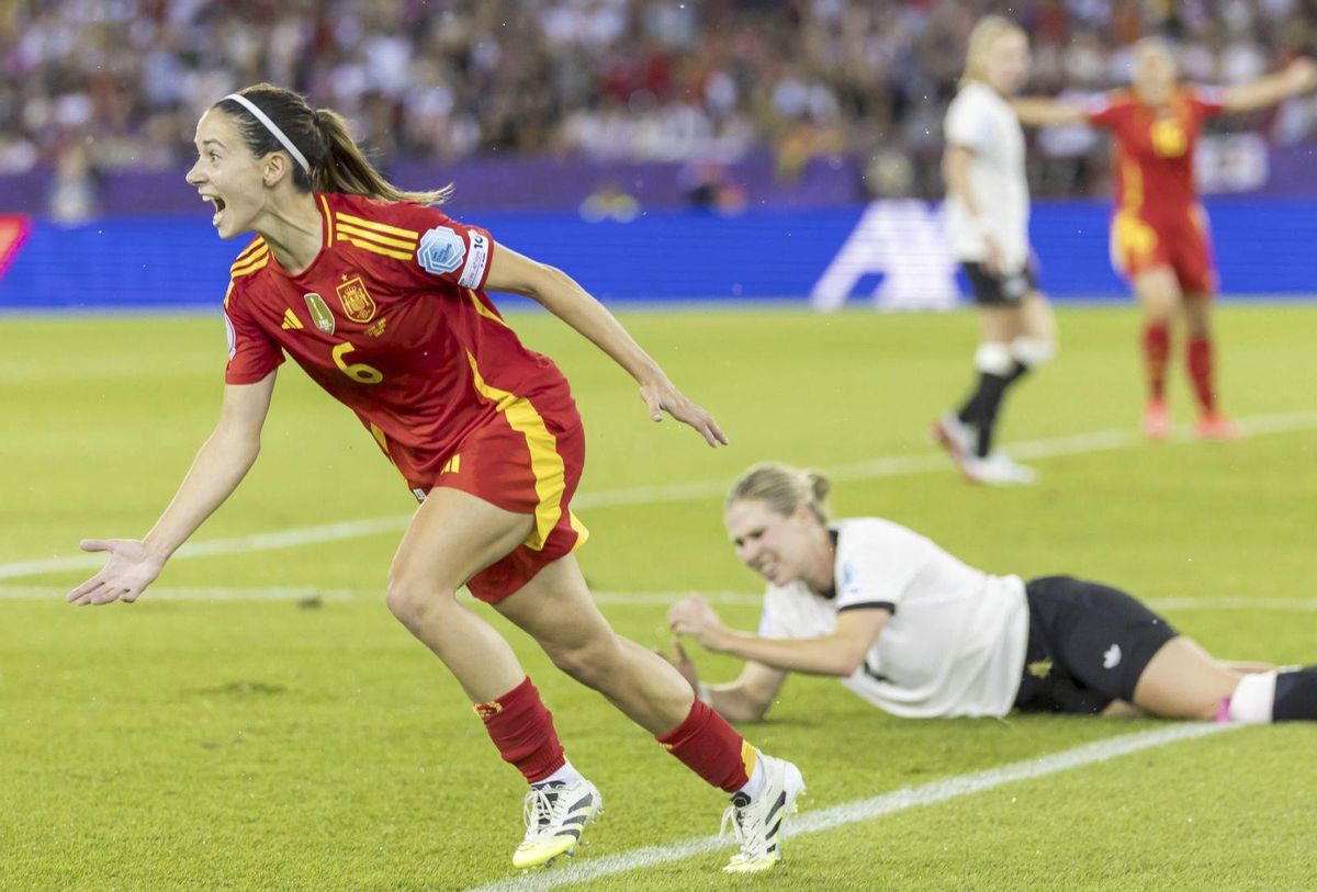 Aitana guia Espanya a la final | MICHAEL BUHOLZER / KEYSTONE / AP