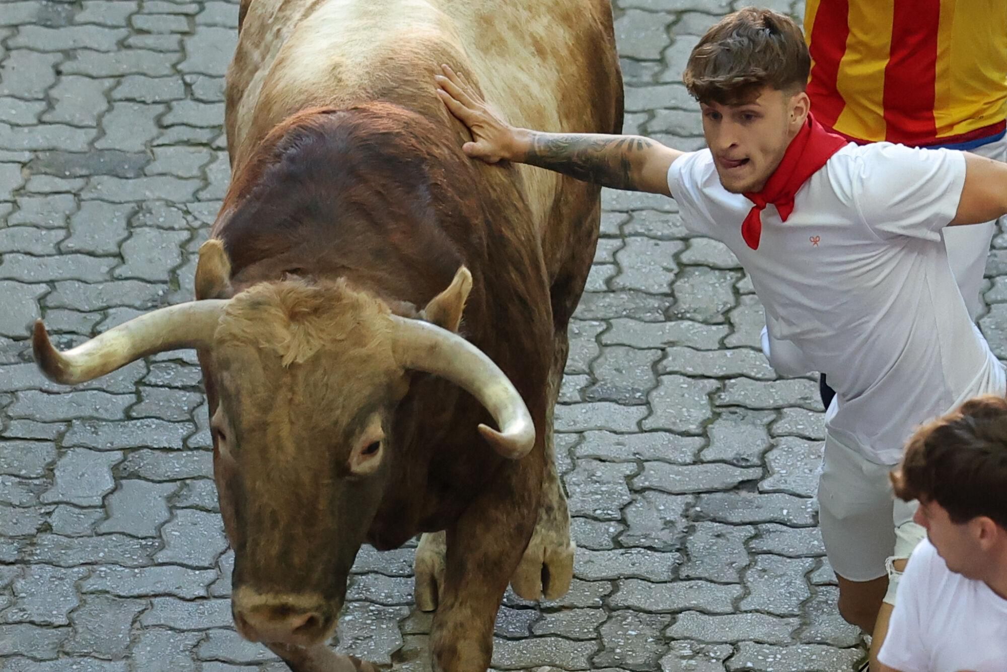 Cuarto encierro de los Sanfermines 2025, en imágenes.