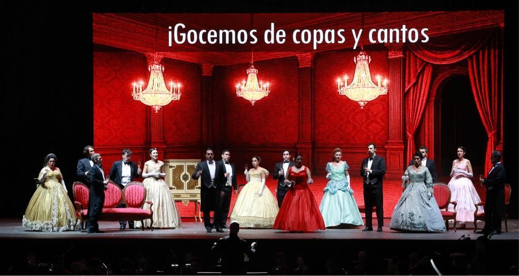 Castrelos también es ópera: 'La Traviata' deslumbra en Vigo