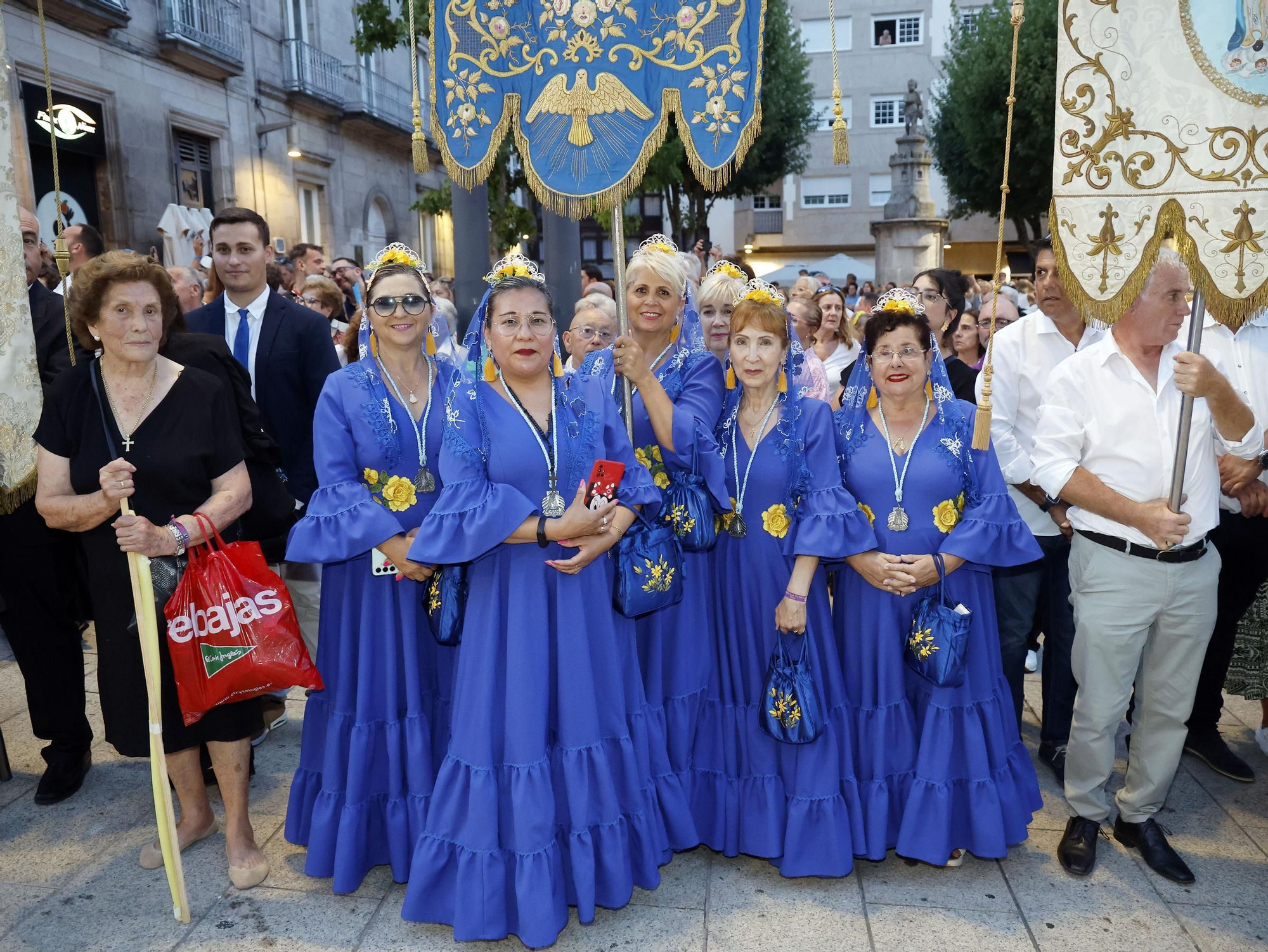 Imágenes de la procesión Cristo de la Victoria y misa solemne