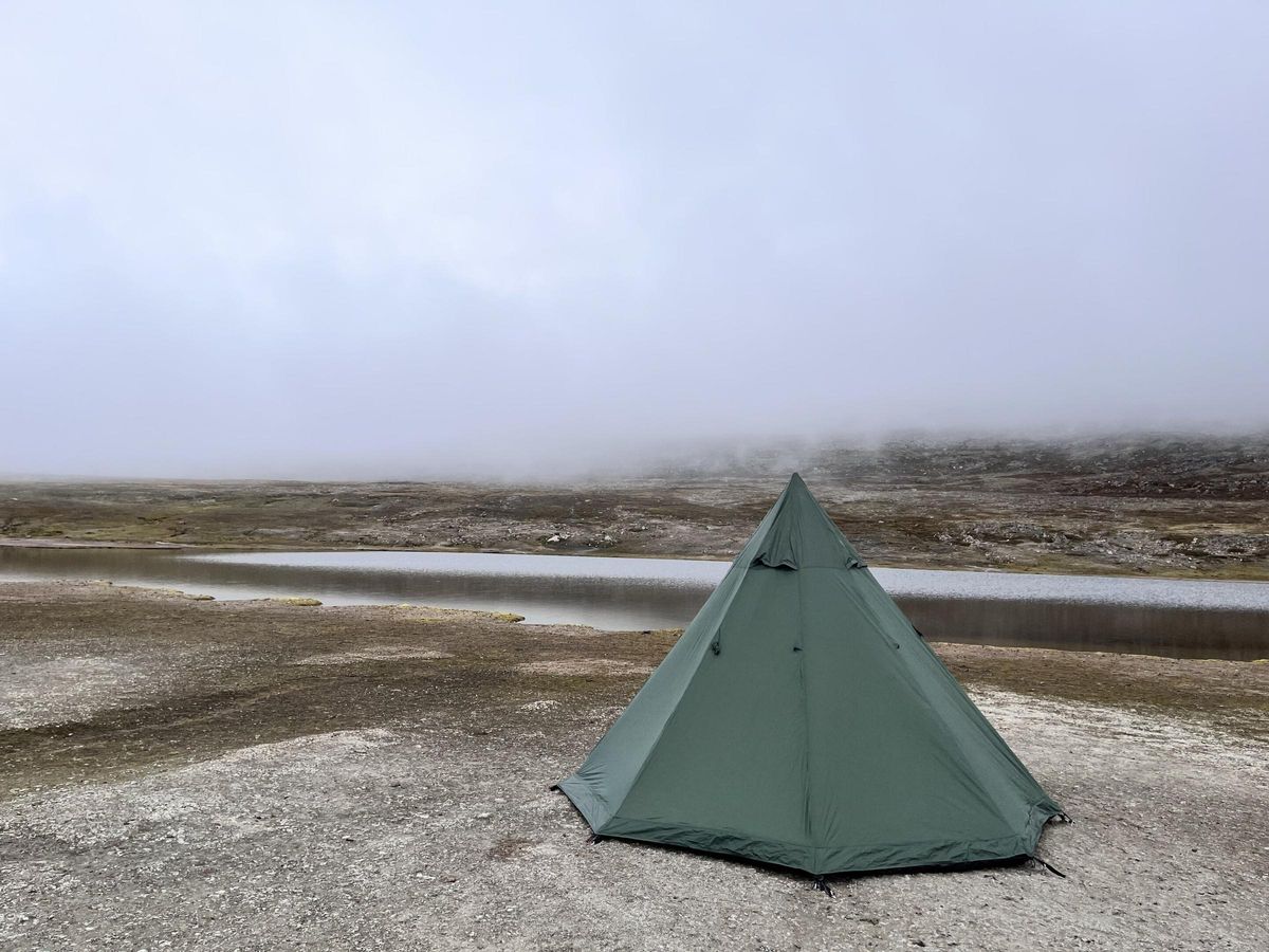 La zona donde se realizó el submuestreo de metano, junto al lago Jodavannet, Wijdefjorden, Svalbard.